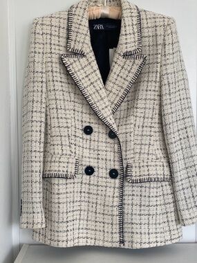 NWY! ZARA Cream Tweed Blazer with black Trim